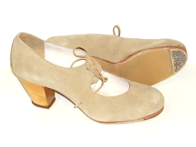 7000 Andalucia in Hunting w/nails Sizes 4.5 - 9.5