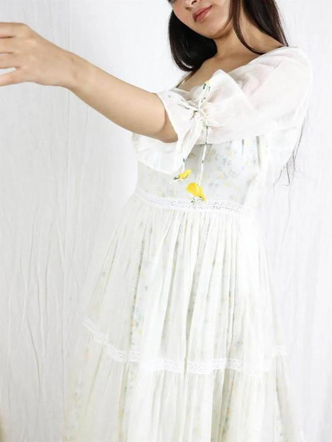 Basantah Tiered Dress (Printed Inner)