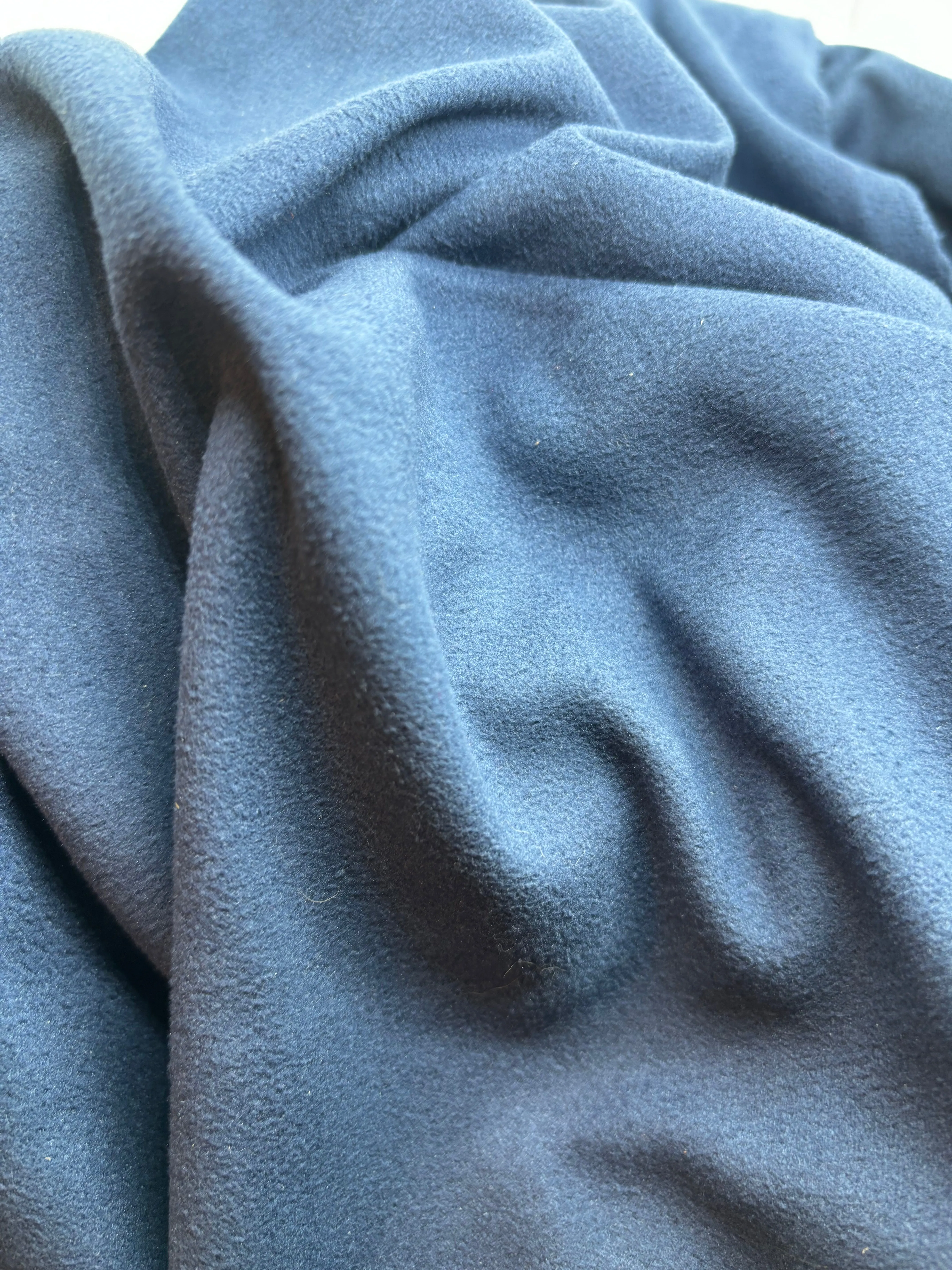 Buttersuede Knit - Navy