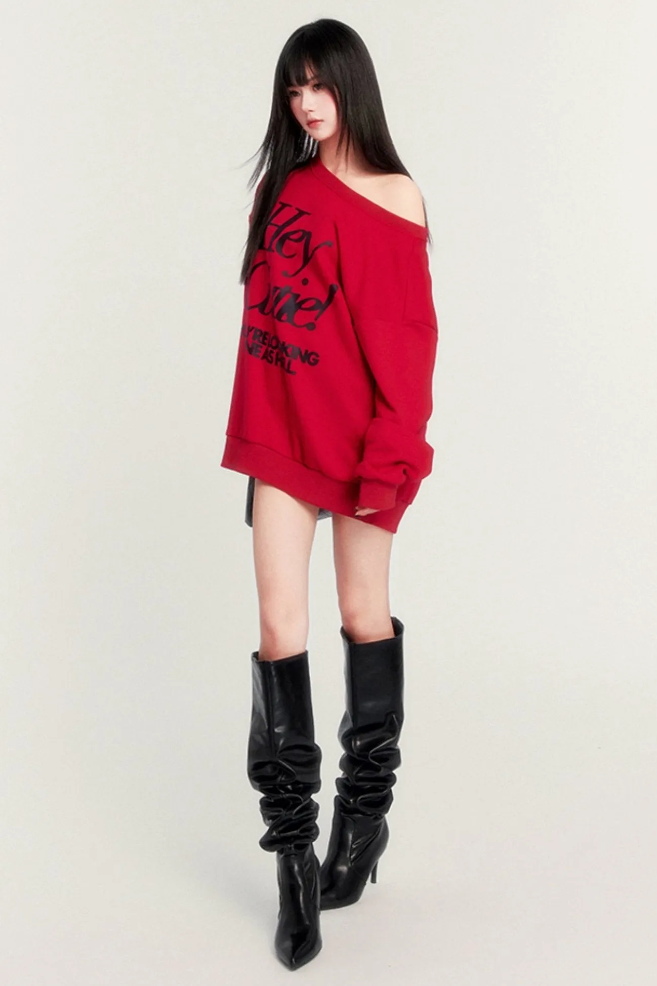Loose Fleece Off-Shoulder Sweatshirt
