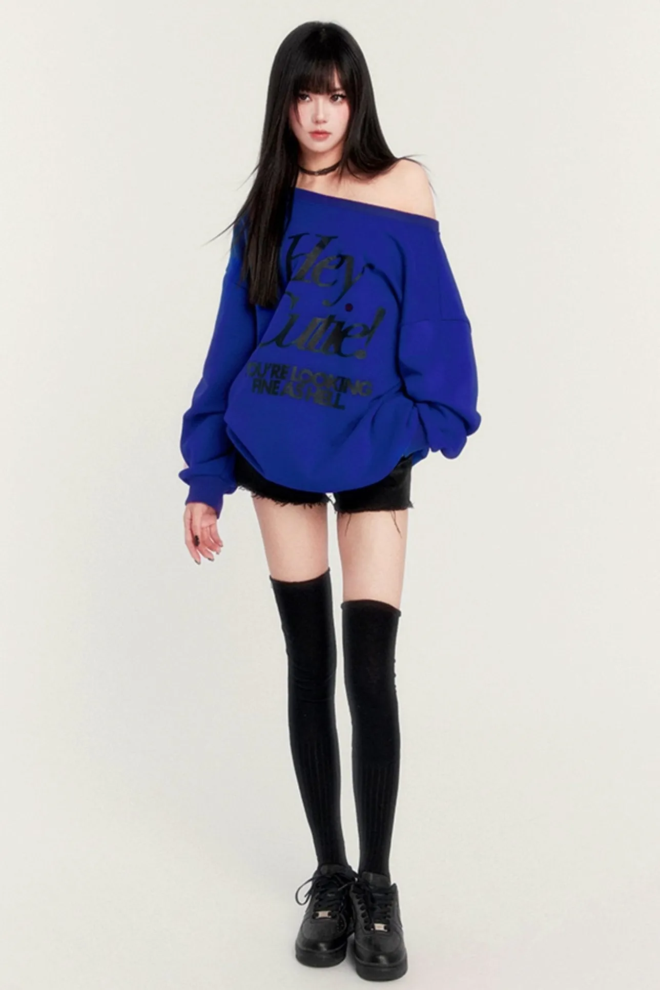 Loose Fleece Off-Shoulder Sweatshirt