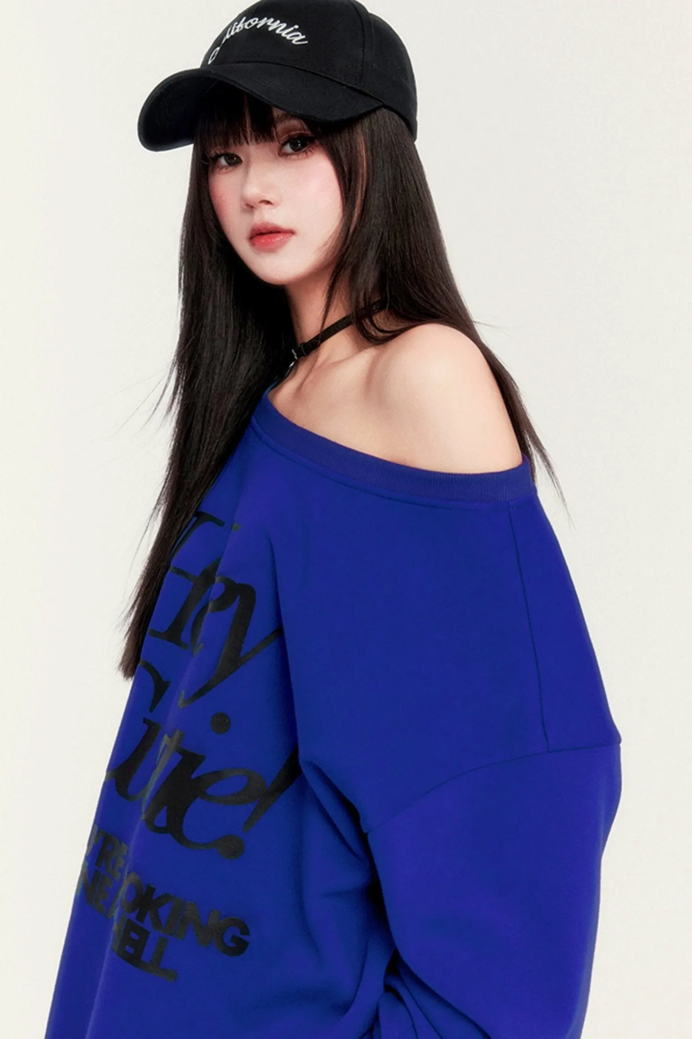 Loose Fleece Off-Shoulder Sweatshirt