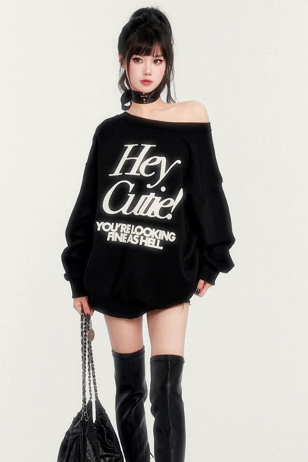 Loose Fleece Off-Shoulder Sweatshirt