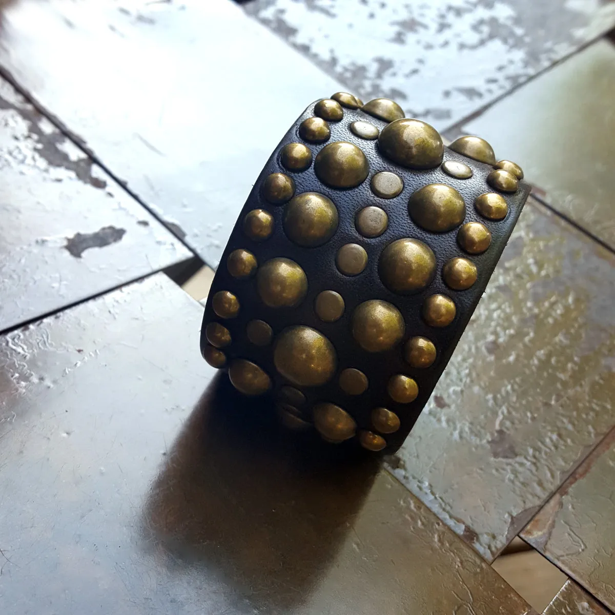 Midas Dome Rivet Leather Cuff - SS1110