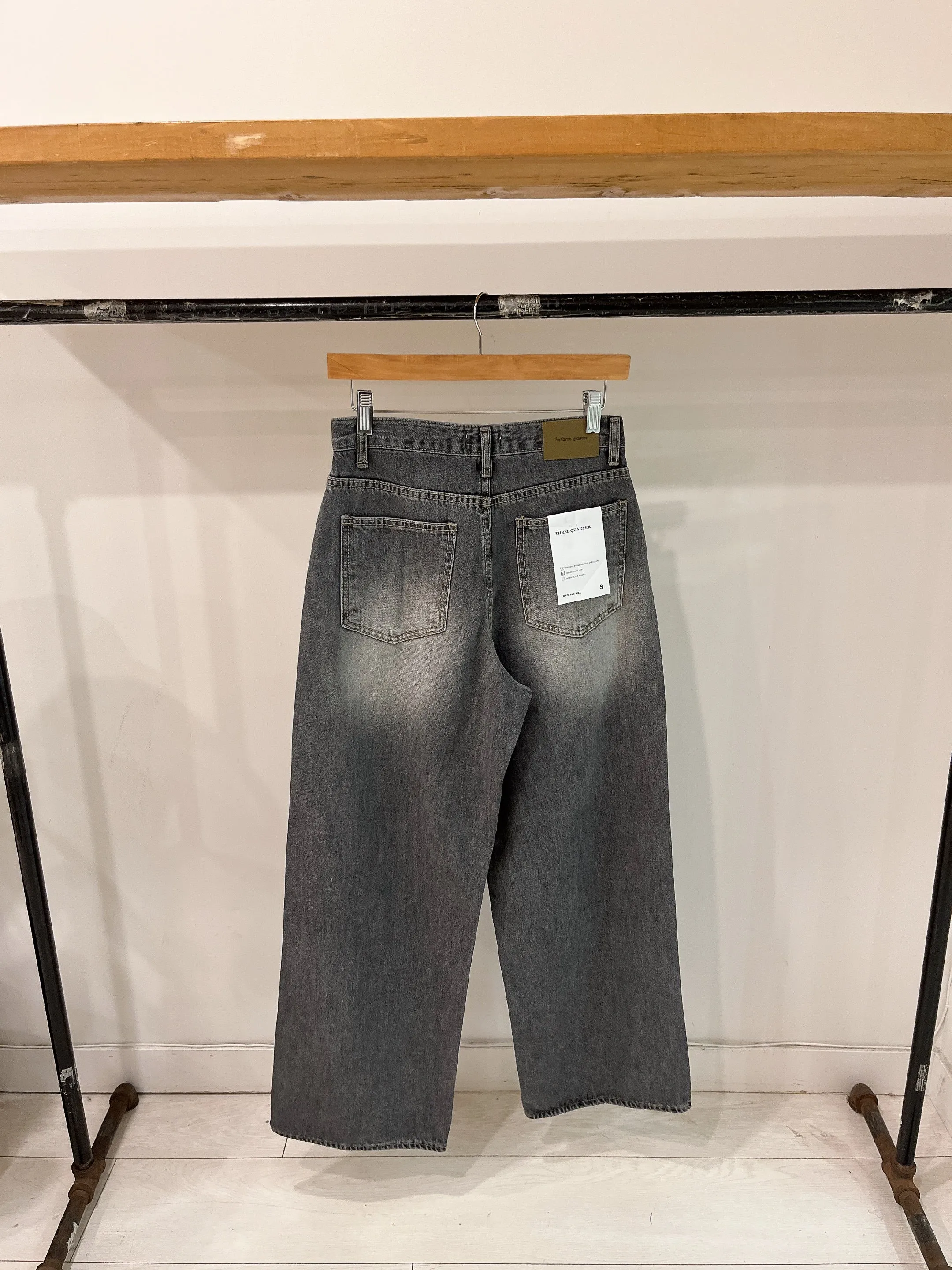 NOVA Black washed wide jeans