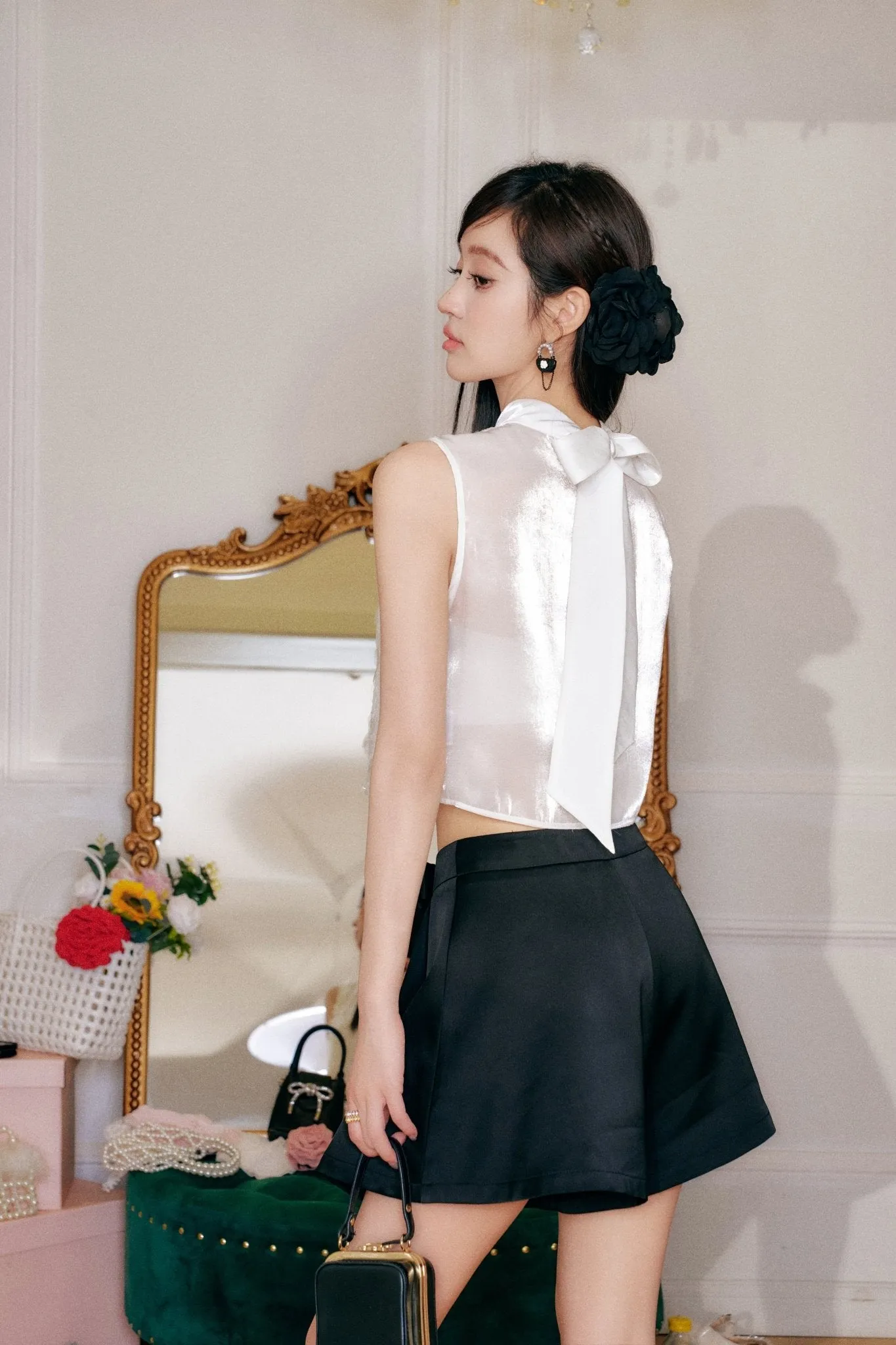 Satin Bow Black A-Line Half-Body Skirt