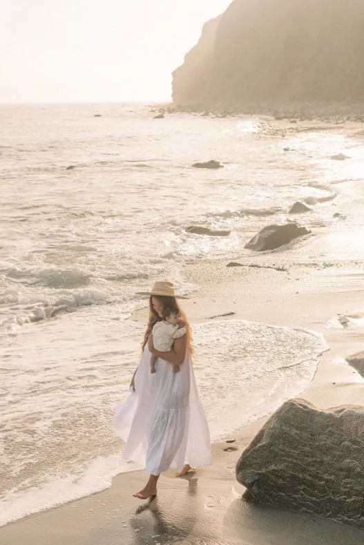 The Puglia Dress // Blanco