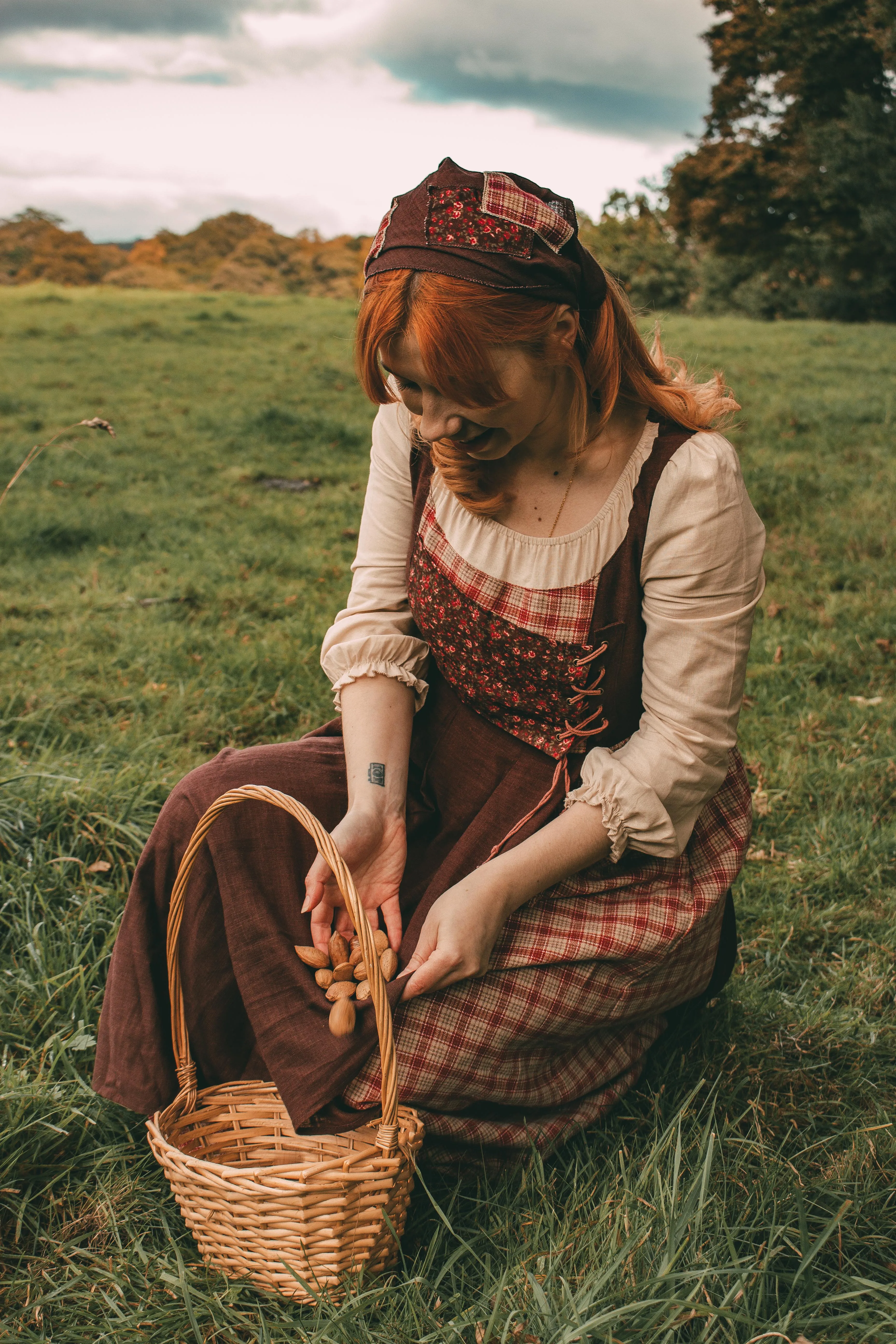 Young Peasant Girl dress (headkerchief included)